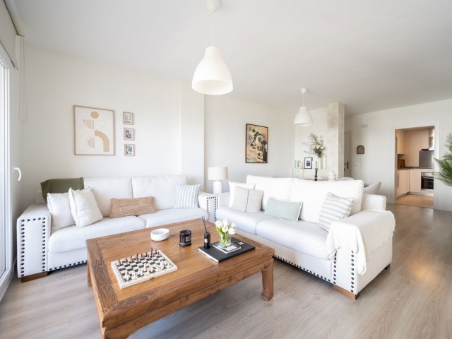 3 Makuuhuoneen Huoneisto Nueva Andalucía