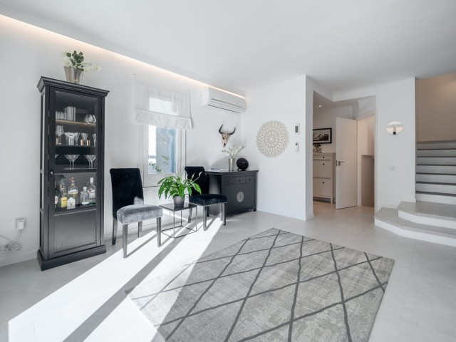 4 Bedrooms Townhouse in Marbella
