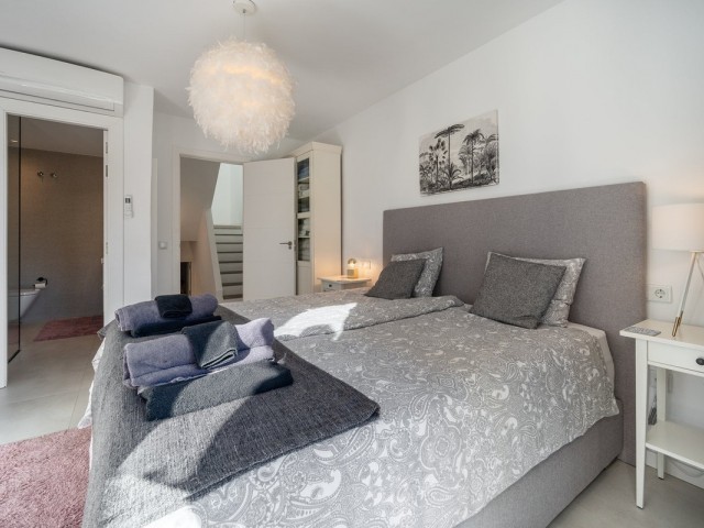 4 Bedrooms Townhouse in Marbella