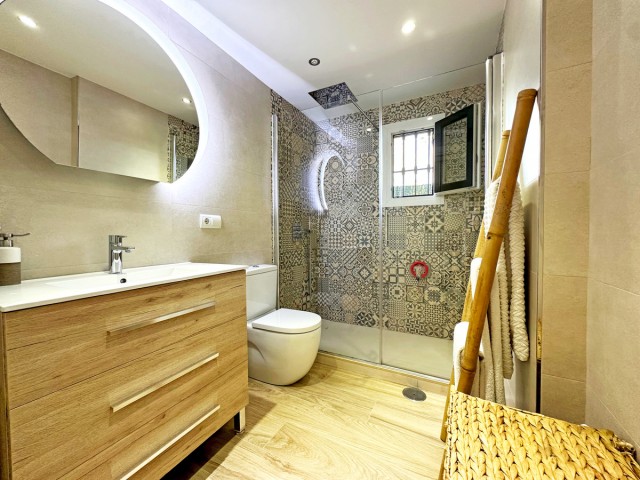 2 Bedrooms Apartment in Estepona