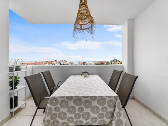 Apartamento con 2 Dormitorios  en Benalmadena