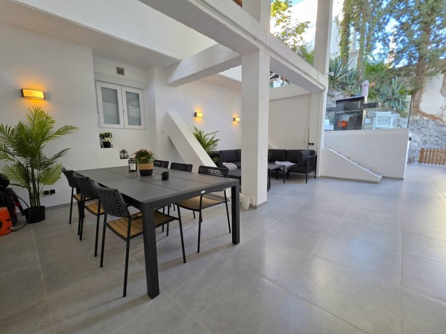 3 Bedrooms Apartment in Nueva Andalucía