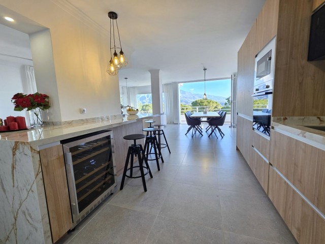 3 Schlafzimmer Apartment in Nueva Andalucía