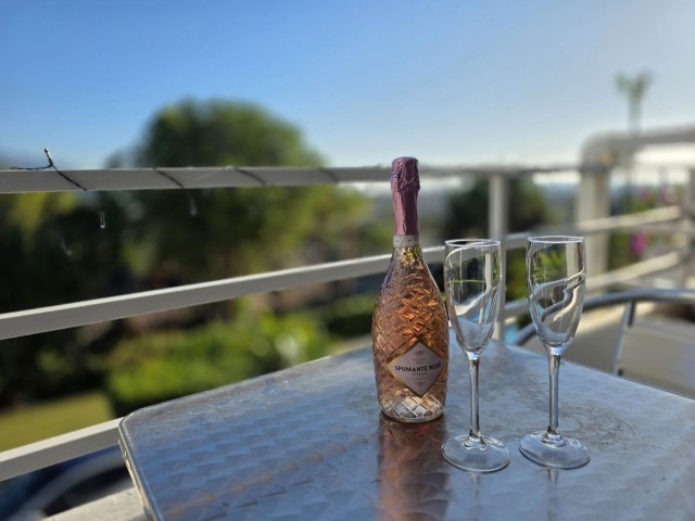 3 Schlafzimmer Apartment in Nueva Andalucía