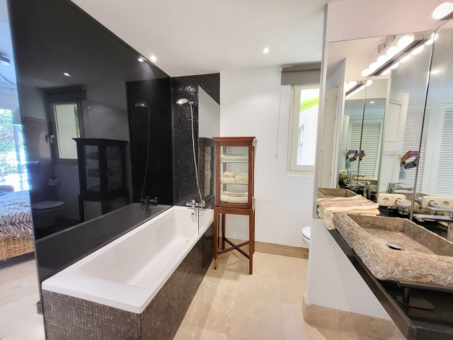 Appartement avec 3 Chambres  à Río Real