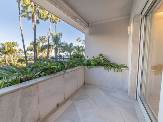 2 Bedrooms Apartment in Marbella