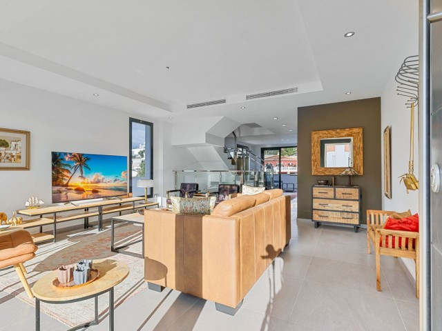 Maison mitoyenne avec 3 Chambres  à Torreblanca