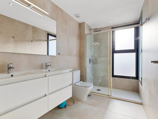 Maison mitoyenne avec 3 Chambres  à Torreblanca