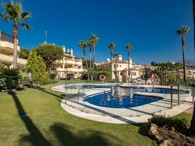 Penthouse in Casares Playa