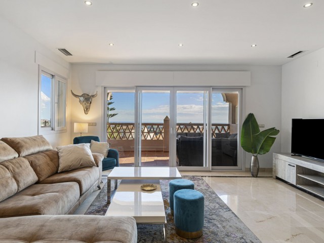 3 Bedrooms Apartment in Benahavís