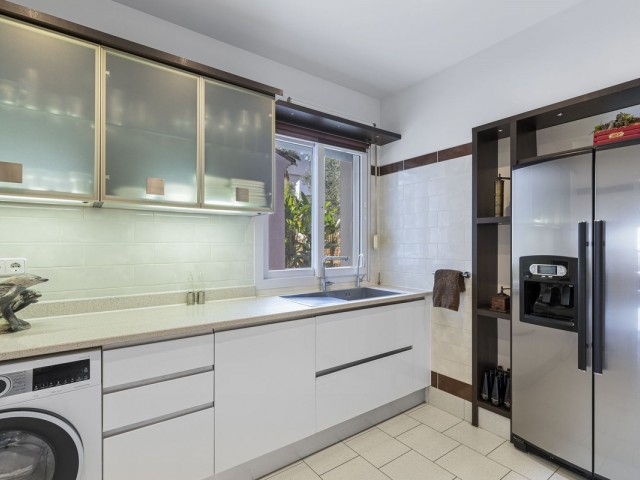 3 Bedrooms Apartment in Los Almendros