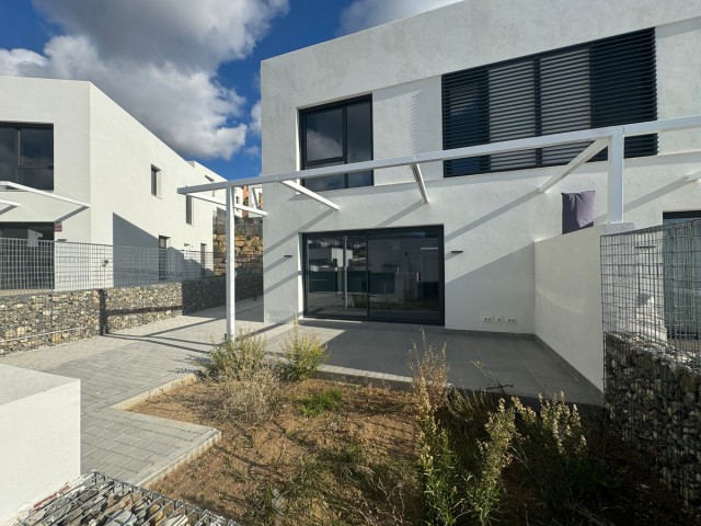 Villa avec 4 Chambres  à Riviera del Sol