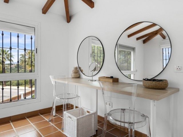 5 Soveroms Villa i Las Chapas