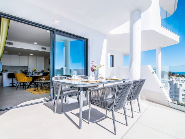 2 Bedrooms Apartment in Fuengirola