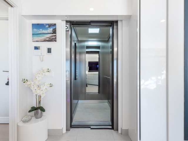 Penthouse in Calanova Golf