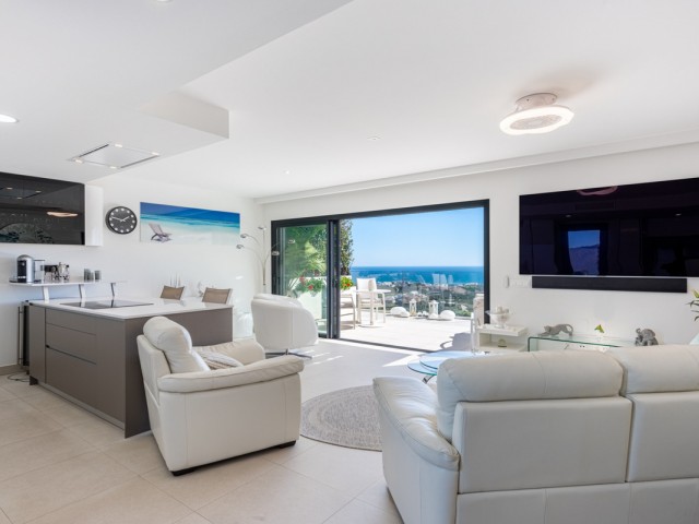 Kattohuoneisto Calanova Golf