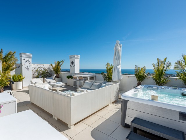 Kattohuoneisto Calanova Golf