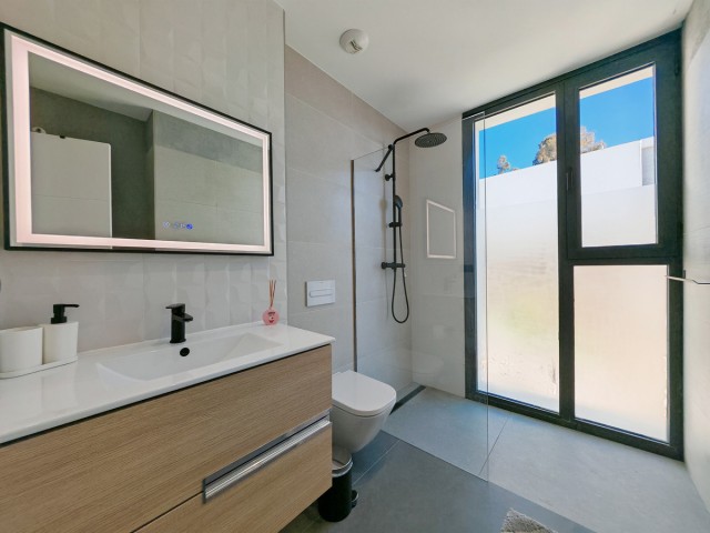 4 Schlafzimmer Villa in Valle Romano