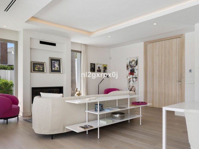 Villa avec 3 Chambres  à Marbella