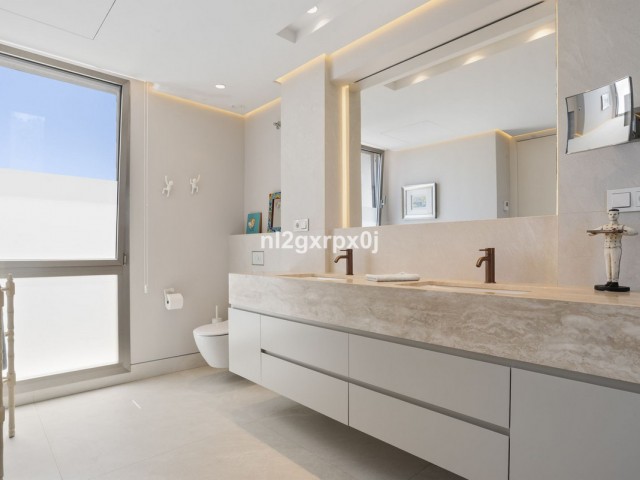 Villa avec 3 Chambres  à Marbella