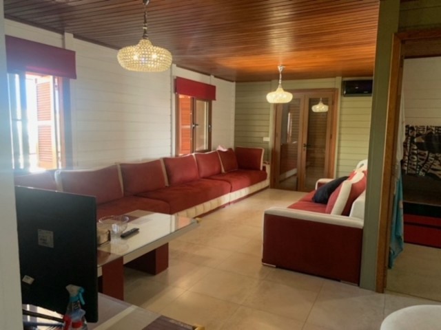 4 Schlafzimmer Villa in San Roque