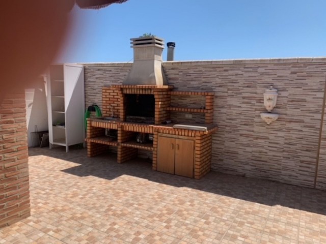 4 Schlafzimmer Villa in San Roque