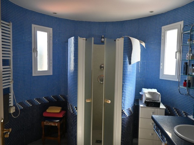 4 Bedrooms Villa in Mijas