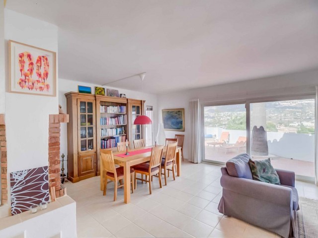 4 Schlafzimmer Villa in Sierrezuela