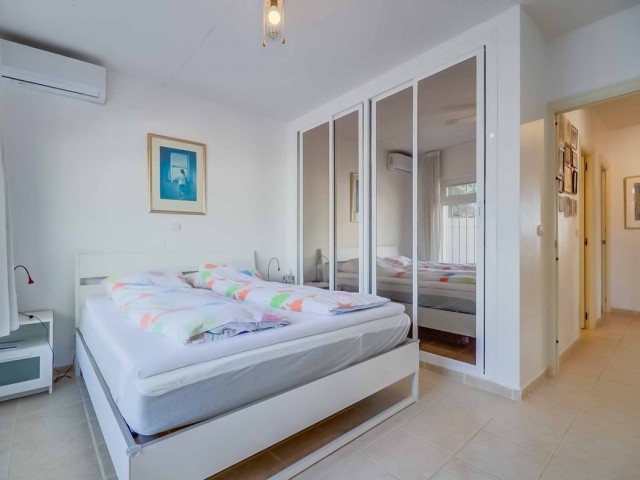 4 Schlafzimmer Villa in Sierrezuela