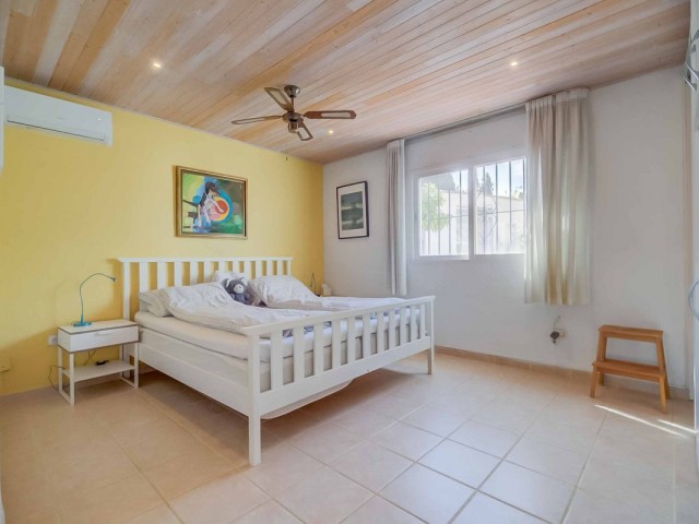 4 Schlafzimmer Villa in Sierrezuela