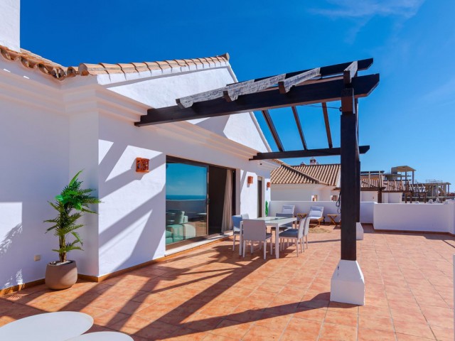 Penthouse in Casares Playa
