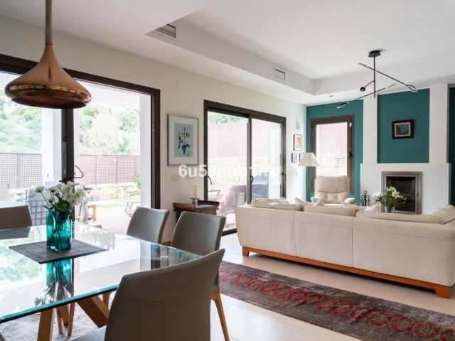 Villa con 3 Dormitorios  en Benalmadena Pueblo