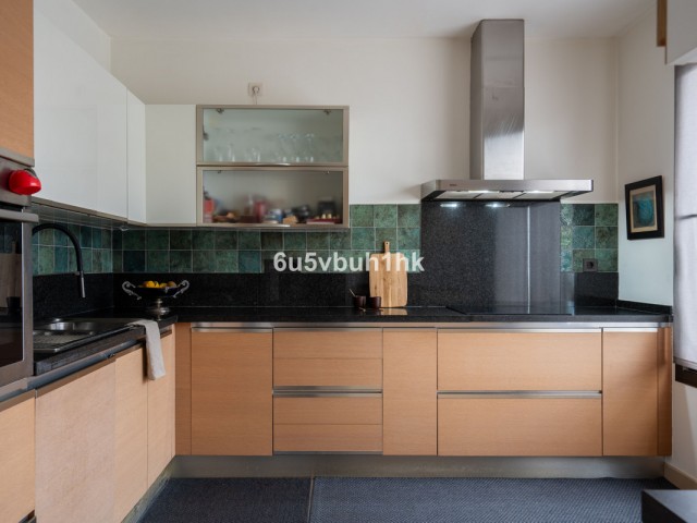 Villa con 3 Dormitorios  en Benalmadena Pueblo