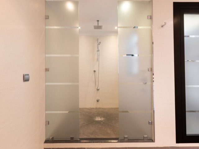 3 Schlafzimmer Apartment in Elviria