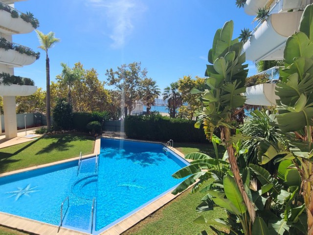 2 Bedrooms Apartment in Marbella