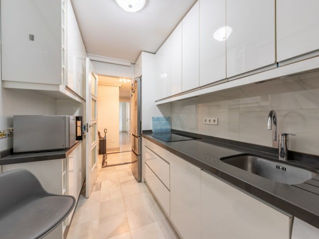 2 Bedrooms Apartment in Marbella