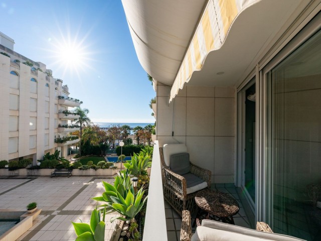 2 Bedrooms Apartment in Marbella