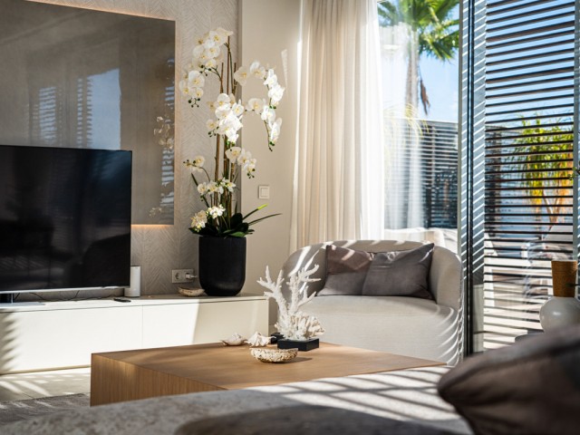 4 Bedrooms Villa in Estepona