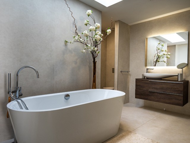 4 Bedrooms Villa in Estepona