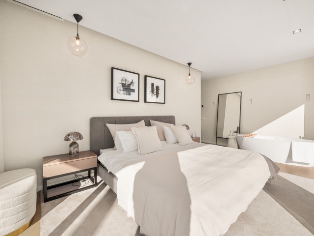 5 Slaapkamer Villa in New Golden Mile