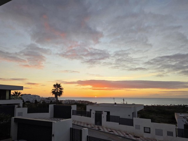 4 Makuuhuoneen Huvila La Duquesa