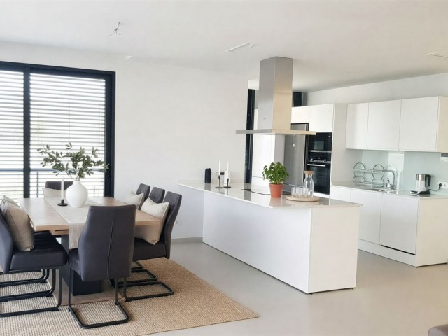 4 Slaapkamer Villa in La Duquesa