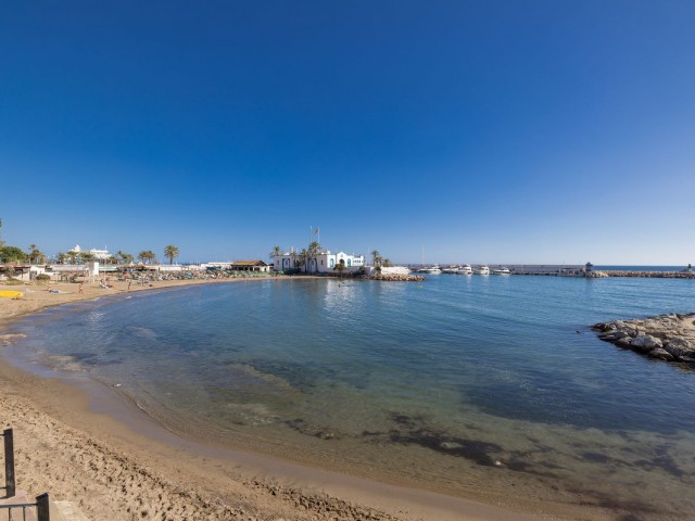 1 Bedrooms Apartment in Marbella