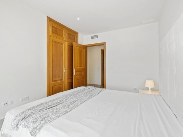 Apartamento con 3 Dormitorios  en Santa Clara