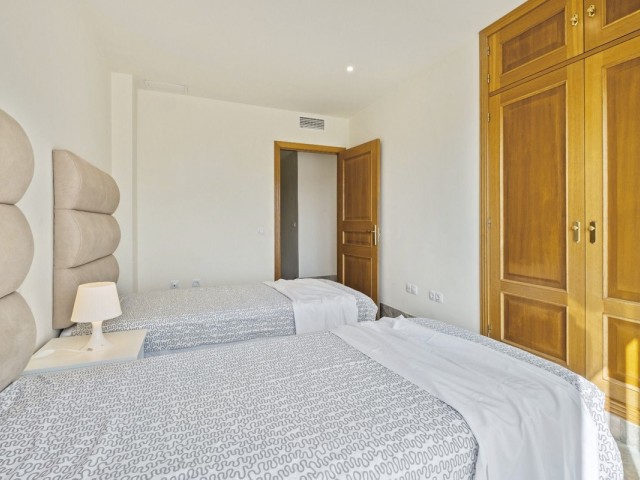 Apartamento con 3 Dormitorios  en Santa Clara