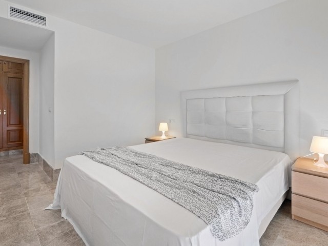 Apartamento con 3 Dormitorios  en Santa Clara