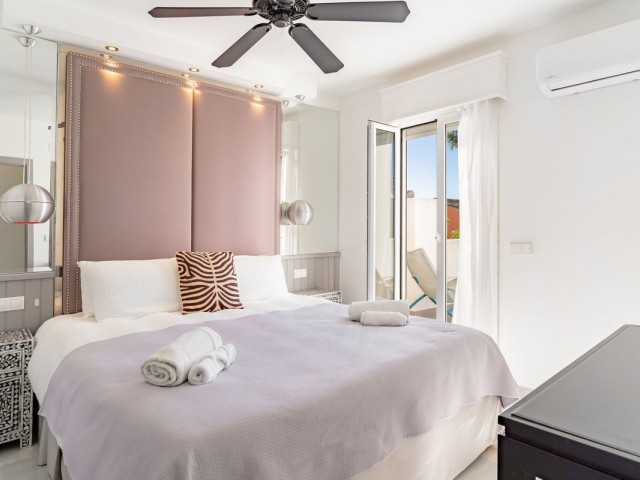 5 Bedrooms Villa in Estepona