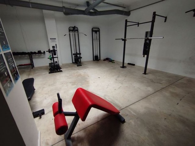 Apartamento con 4 Dormitorios  en Benalmadena Costa