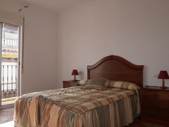 5 Slaapkamer Appartement in Benamocarra