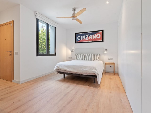 Villa avec 6 Chambres  à El Madroñal